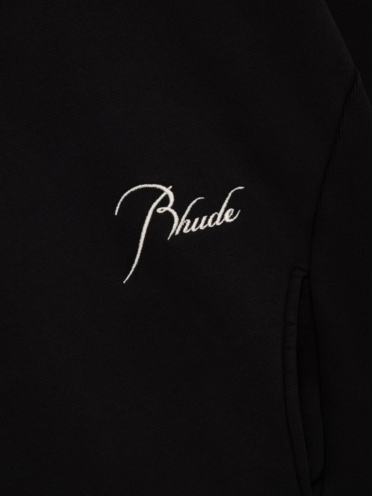 CLASSIQUE CREWNECK